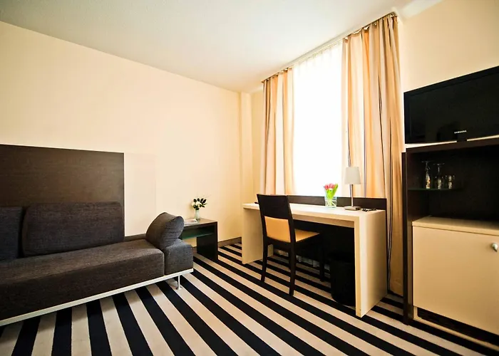 Bristol Hotel - Frankfurt City Centre - Central Frankfurt am Main